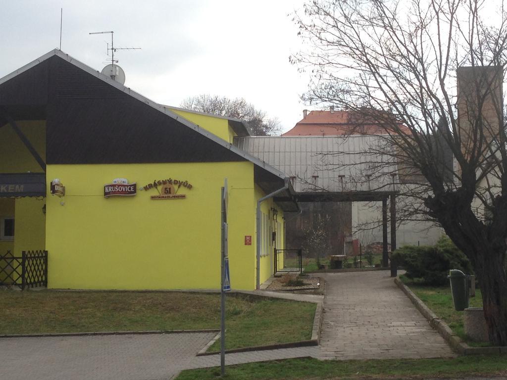 Penzion Krasny Dvur ภายนอก รูปภาพ